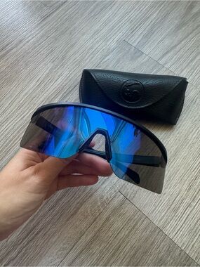 Dragon Alliance Matte Black Shield Sunglasses Blue Mirrored Lens With Case